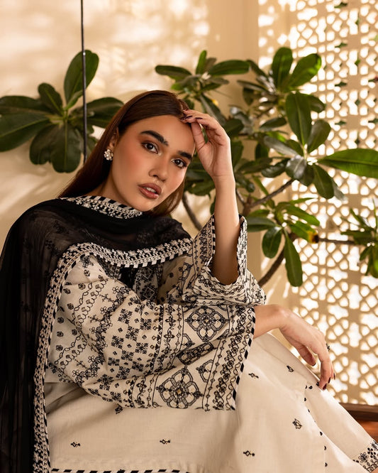 Arfa Embroidered stitched 3pcs - UK