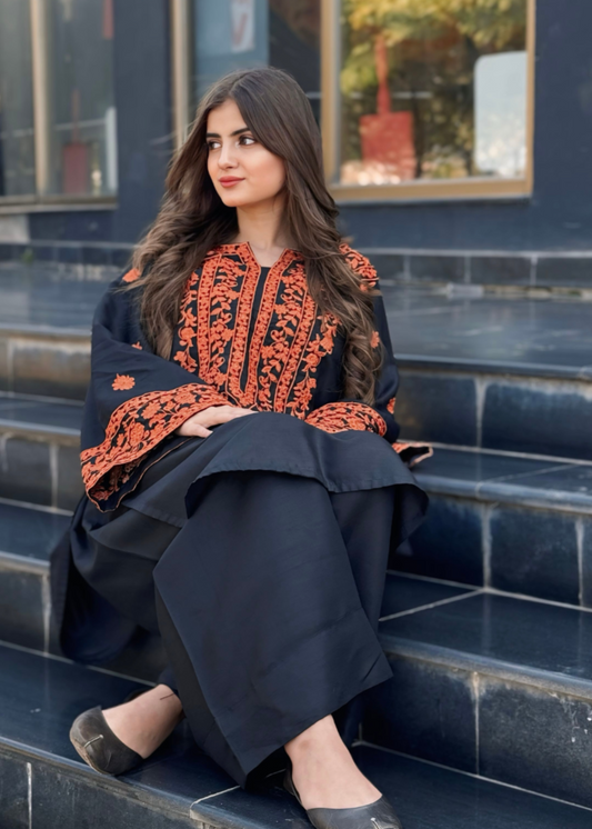 Zouq Embroidered - 2 Pieces - UK