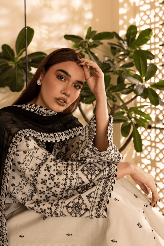 Arfa Embroidered stitched 3pcs - UK
