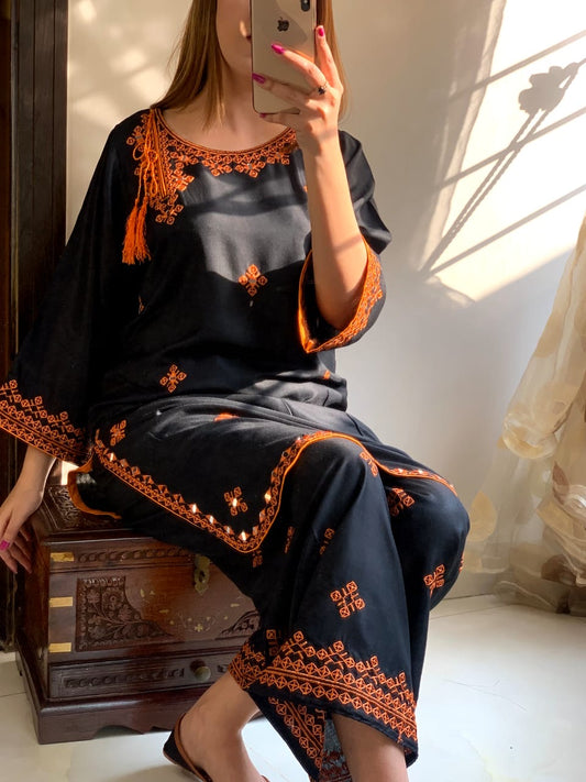 Biya mirror worked embroidery 2pcs - UK